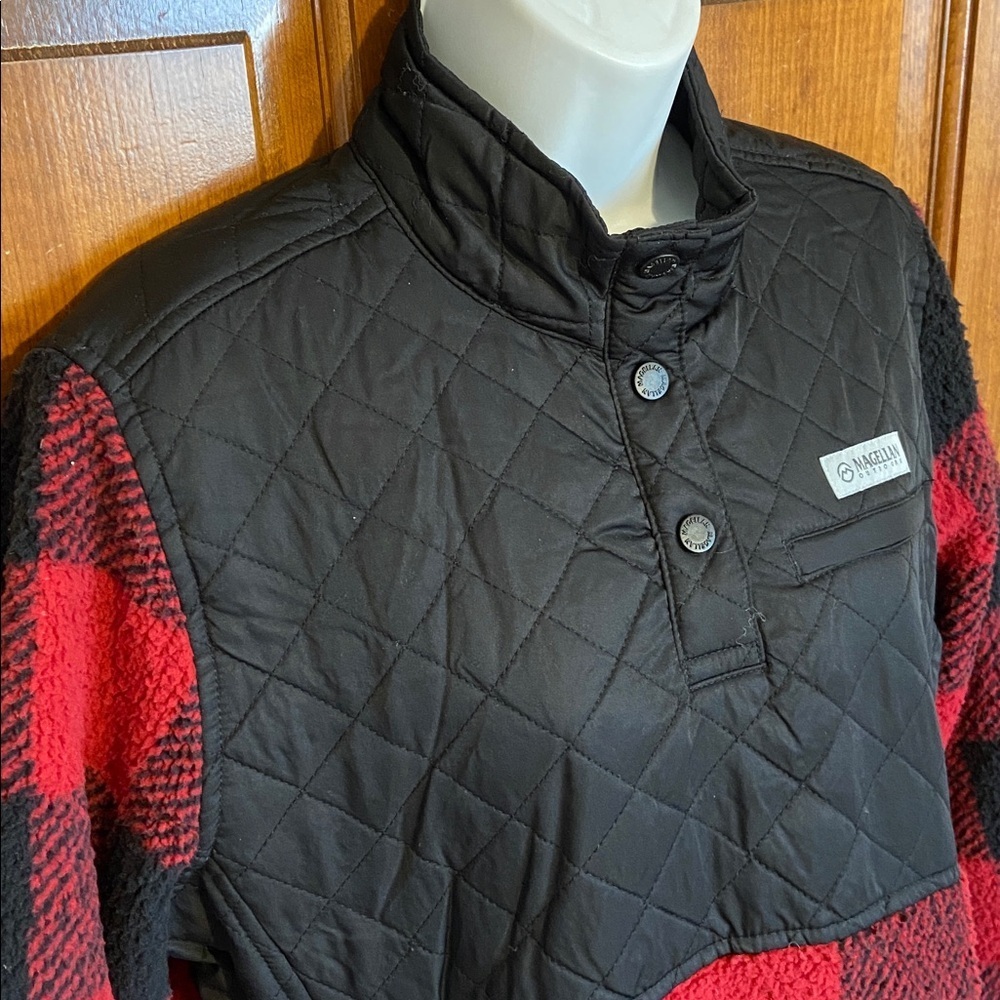 Magellan Outdoors pullover quilted-overlay fleece outdoor wear New Size Large - Picture 3 of 13